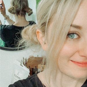 Meet your Posher, Justine